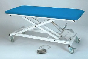 2100_2105 Kurzliege Untersuchungsliege hoehenverstellbar 290